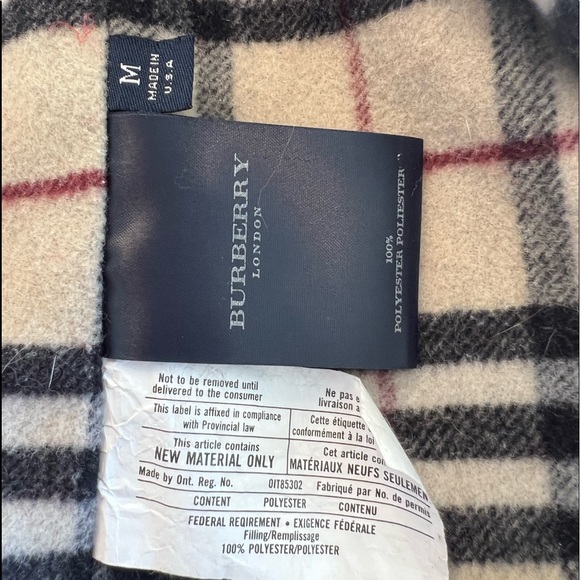 Burberry Red Quilted Coat - Picture 12 of 15